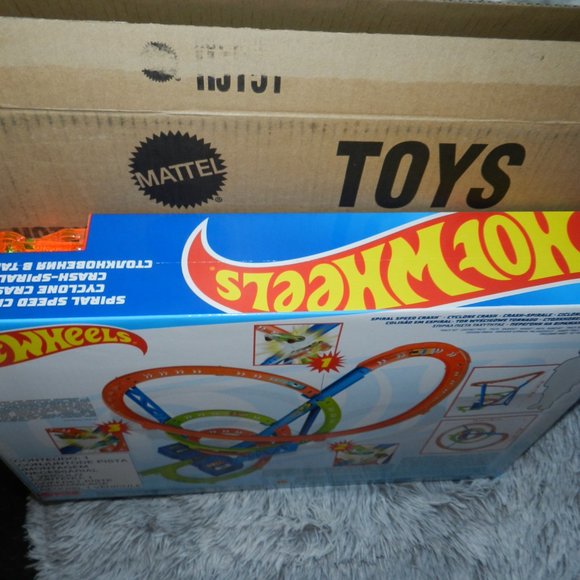 Hot Wheels Action Spiral Speed Crash Track Set Motorized Booster🆕⌚📦🏃💨🚚 - Picture 13 of 16